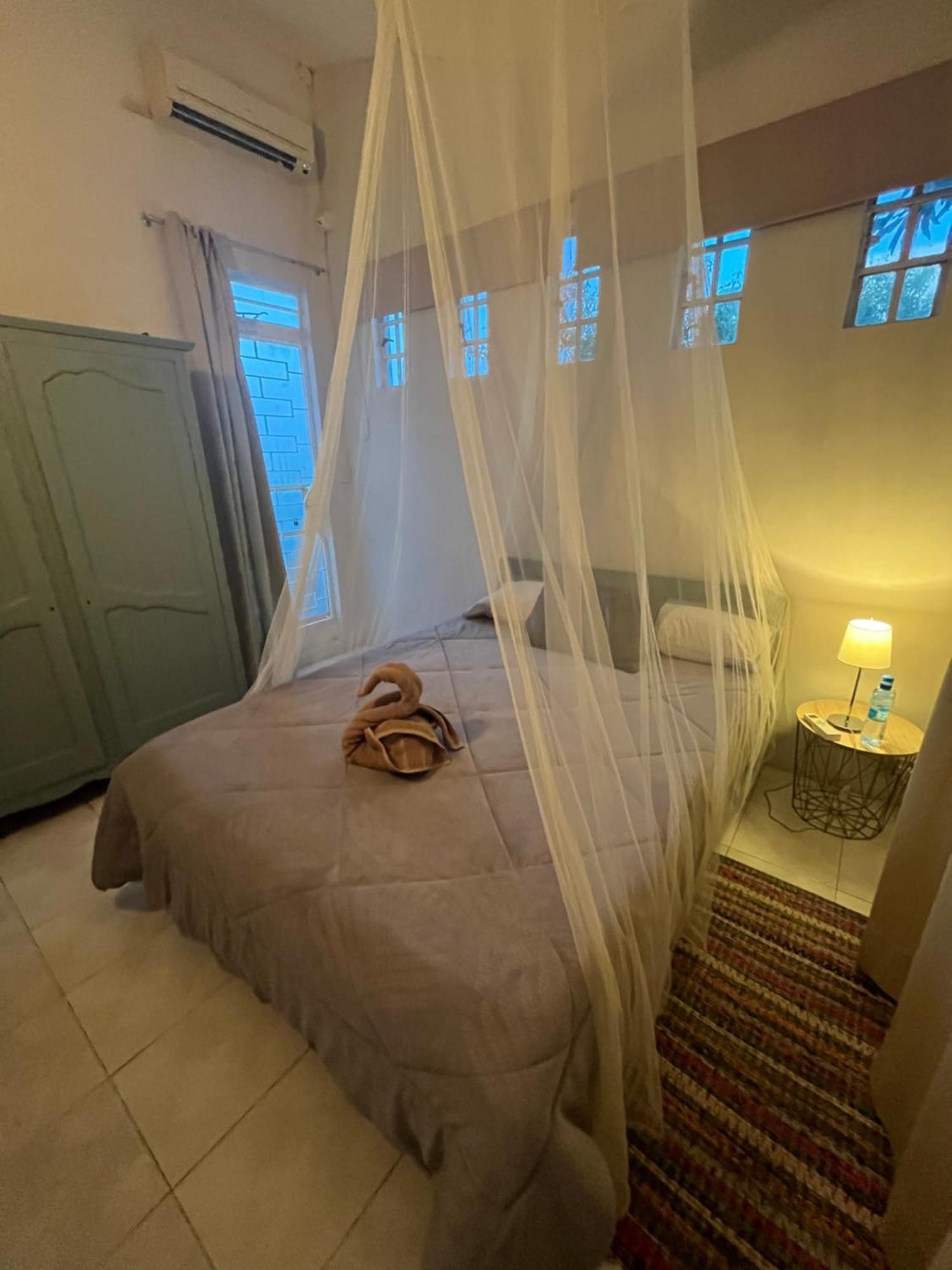 Maison Sandra Montchoisy Екстер'єр фото